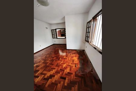 Foto 01 de casa à venda com 3 quartos, 169m² em Jardim Nova Europa, Campinas