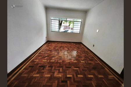 Casa à venda com 169m², 3 quartos e 2 vagasFoto 01