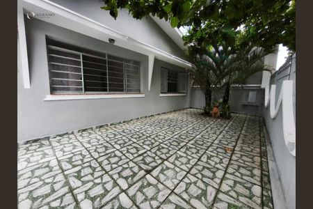 Casa à venda com 169m², 3 quartos e 2 vagasFoto 01
