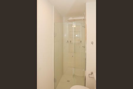Apartamento para alugar com 29m², 2 quartos e sem vaga Apartamento para alugar com 29m², 2 quartos e sem vagaBanheiro