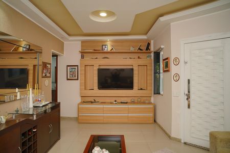 Casa para alugar com 300m², 3 quartos e 3 vagasSala