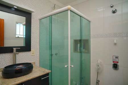 Casa para alugar com 300m², 3 quartos e 3 vagasBanheiro Social 2