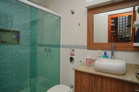 Casa para alugar com 300m², 3 quartos e 3 vagas Casa para alugar com 300m², 3 quartos e 3 vagasBanheiro Social