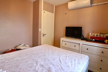 Apartamento à venda com 69m², 3 quartos e 1 vagaQuarto 2