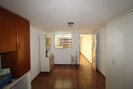 Apartamento à venda com 320m², 4 quartos e 1 vagaCasa 2 - Área de Serviço