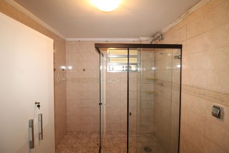 Apartamento à venda com 320m², 4 quartos e 1 vagaCasa 2 - Banheiro