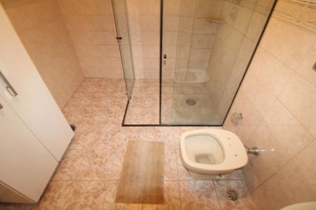 Apartamento à venda com 320m², 4 quartos e 1 vagaCasa 2 - Banheiro