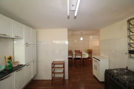 Apartamento à venda com 320m², 4 quartos e 1 vagaCasa 2 - Sala / Cozinha