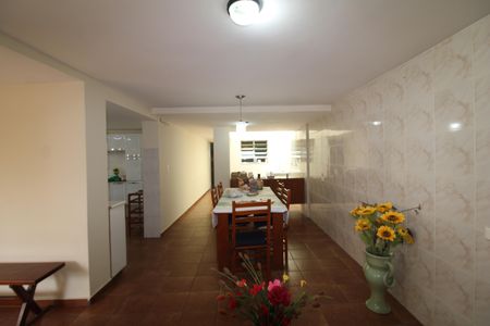 Apartamento à venda com 320m², 4 quartos e 1 vagaCasa 2 - Sala / Cozinha