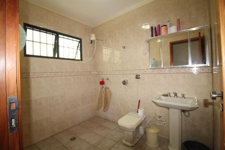Apartamento à venda com 320m², 4 quartos e 1 vagaBanheiro 1