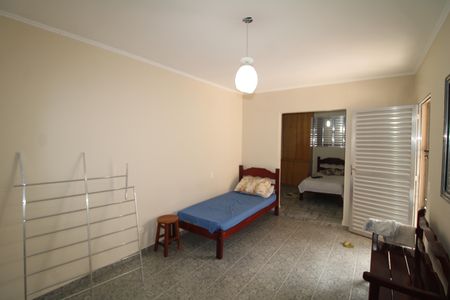 Apartamento à venda com 320m², 4 quartos e 1 vagaQuarto 2