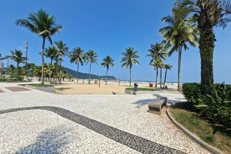 Apartamento para alugar com 30m², 1 quarto e 1 vaga Apartamento para alugar com 30m², 1 quarto e 1 vagaVista da rua