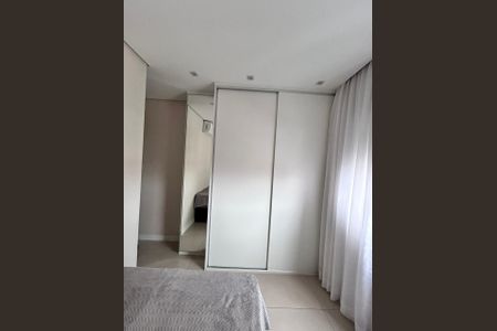 Apartamento à venda com 73m², 2 quartos e 2 vagas Apartamento à venda com 73m², 2 quartos e 2 vagasQuarto