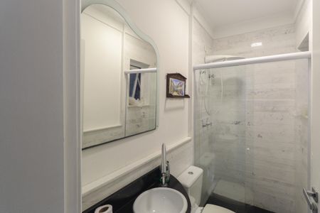 Casa à venda com 637m², 4 quartos e 4 vagasBanheiro 2