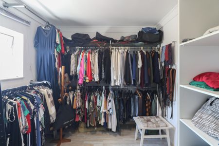 Casa à venda com 637m², 4 quartos e 4 vagasCloset da suíte 1
