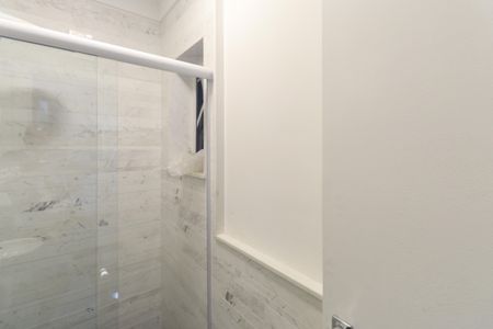Casa à venda com 637m², 4 quartos e 4 vagasBanheiro 2