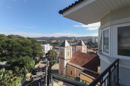 Casa à venda com 637m², 4 quartos e 4 vagasVaranda