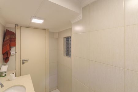 Casa à venda com 637m², 4 quartos e 4 vagasBanheiro 3