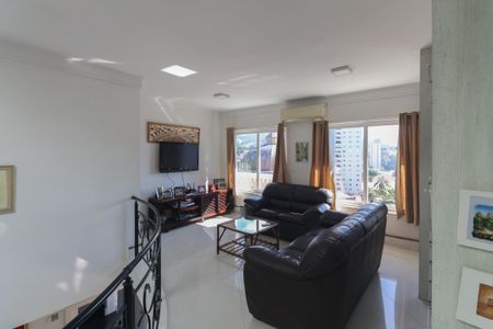 Casa à venda com 637m², 4 quartos e 4 vagasHall