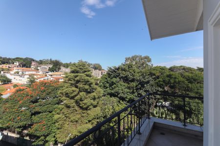 Casa à venda com 637m², 4 quartos e 4 vagasVaranda