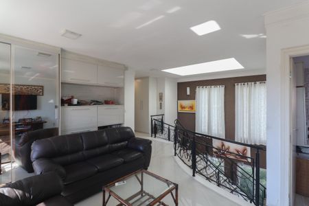 Casa à venda com 637m², 4 quartos e 4 vagasHall