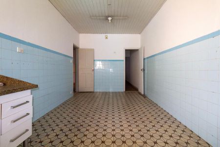 Casa à venda com 164m², 2 quartos e 2 vagasCozinha
