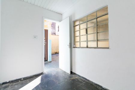 Casa à venda com 164m², 2 quartos e 2 vagasEdicula
