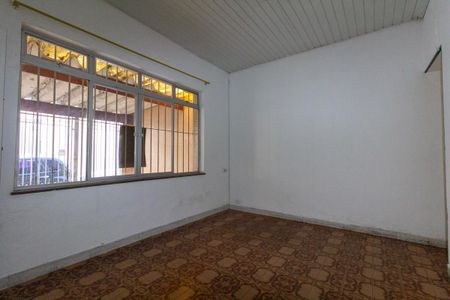 Casa à venda com 164m², 2 quartos e 2 vagasSala