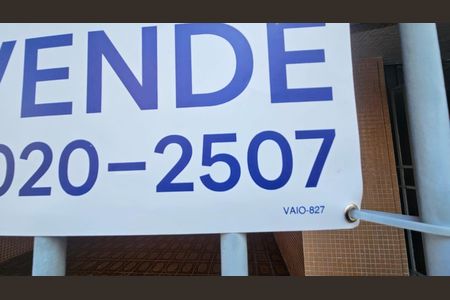 Casa à venda com 164m², 2 quartos e 2 vagasFachada - plaquinha