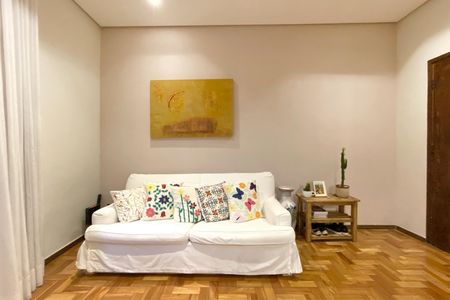Apartamento à venda com 48m², 2 quartos e 1 vaga Apartamento à venda com 48m², 2 quartos e 1 vagaSala