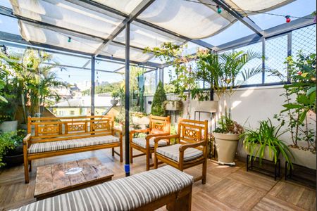 Apartamento à venda com 129m², 2 quartos e 2 vagasCobertura