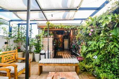 Apartamento à venda com 129m², 2 quartos e 2 vagasCobertura