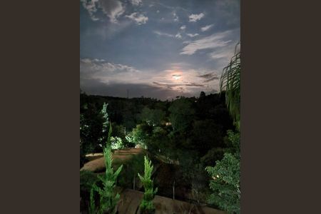 Casa à venda com 736m², 3 quartos e 4 vagas Casa à venda com 736m², 3 quartos e 4 vagasÁrea externa