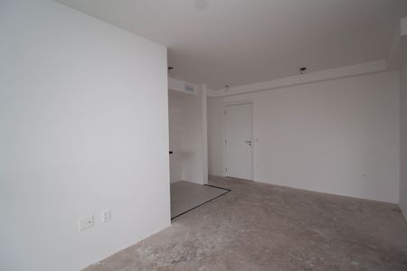 Sala de apartamento à venda com 2 quartos, 70m² em City América, São Paulo