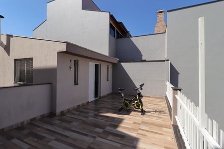Casa à venda com 354m², 4 quartos e 6 vagasVaranda da Sala da Lareira