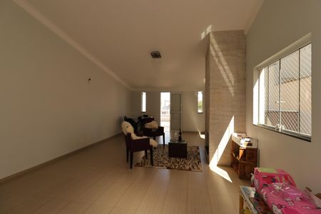 Casa à venda com 354m², 4 quartos e 6 vagasSala da Lareira