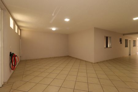 Casa à venda com 354m², 4 quartos e 6 vagasGaragem