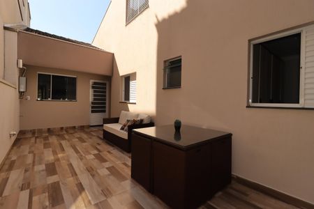 Casa à venda com 354m², 4 quartos e 6 vagasQuintal