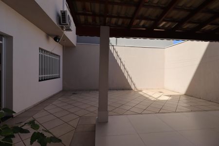 Casa à venda com 354m², 4 quartos e 6 vagasÁrea Gourmet