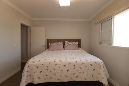 Casa à venda com 354m², 4 quartos e 6 vagasSuíte