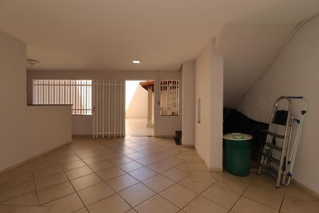 Casa à venda com 354m², 4 quartos e 6 vagasÁrea de Serviço