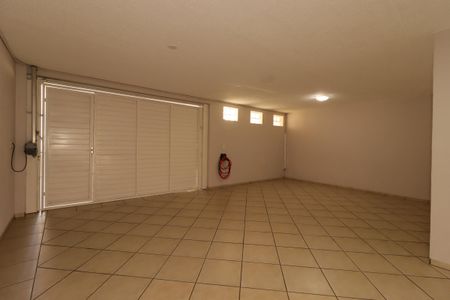 Casa à venda com 354m², 4 quartos e 6 vagasGaragem