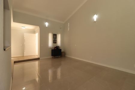 Casa à venda com 354m², 4 quartos e 6 vagasSala de Jantar