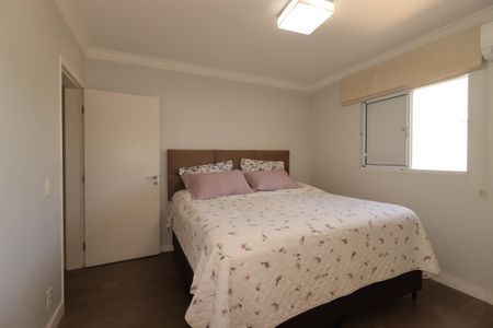 Casa à venda com 354m², 4 quartos e 6 vagasSuíte