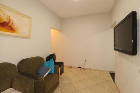 Casa à venda com 354m², 4 quartos e 6 vagasEdícula