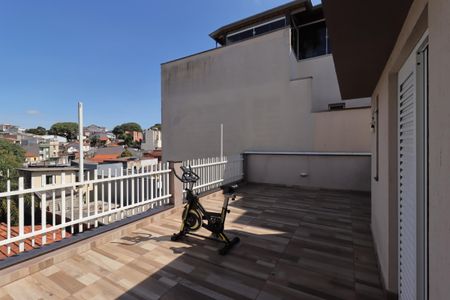 Casa à venda com 354m², 4 quartos e 6 vagasVaranda da Sala da Lareira