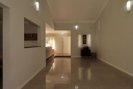 Casa à venda com 354m², 4 quartos e 6 vagasSala de Jantar