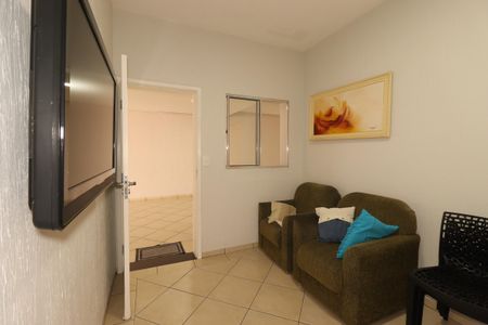 Casa à venda com 354m², 4 quartos e 6 vagasEdícula