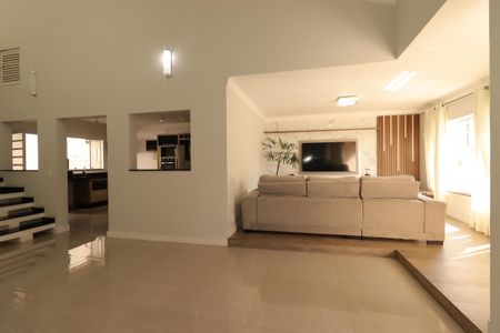 Casa à venda com 354m², 4 quartos e 6 vagasSala de Jantar