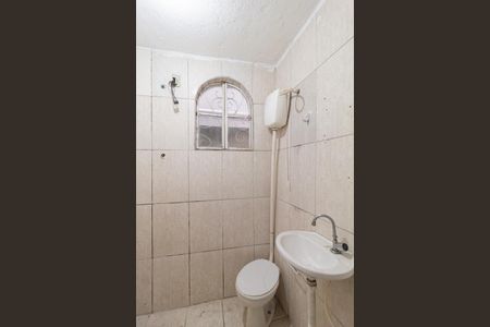 Casa para alugar com 30m², 1 quarto e sem vaga Casa para alugar com 30m², 1 quarto e sem vagaBanheiro